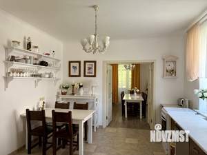 Дом 201м², 2-этажный, посуточно, 