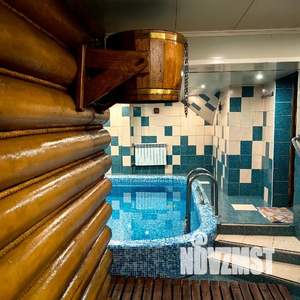 Дом 305м&sup2;, 2-этажный, посуточно, 