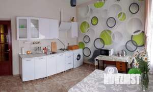 Дом 80м&sup2;, 2-этажный, посуточно, 