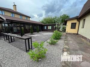 Дом 200м&sup2;, 2-этажный, посуточно, 