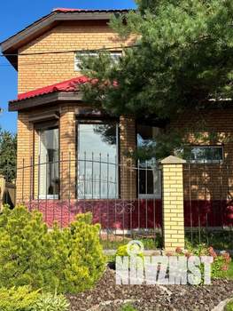 Дом 200м&sup2;, 2-этажный, посуточно, 