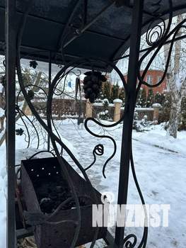 Дом 200м&sup2;, 2-этажный, посуточно, 