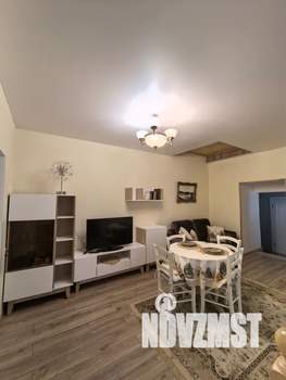 Дом 60м&sup2;, 2-этажный, посуточно, 