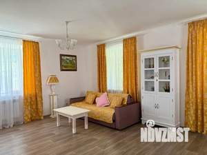 Дом 201м², 2-этажный, посуточно, 