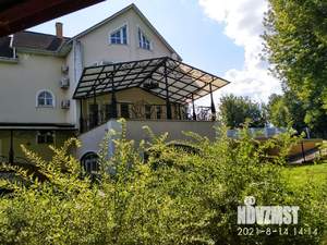 Дом 350м&sup2;, 3-этажный, на длительный срок, 