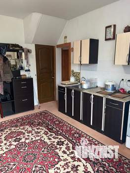 Коттедж 180м², 2-этажный, на длительный срок, 