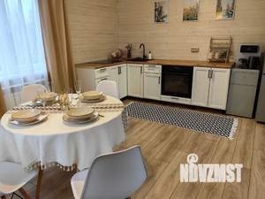 Дом 100м&sup2;, 2-этажный, посуточно, 