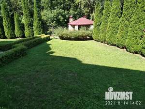 Дом 350м&sup2;, 3-этажный, на длительный срок, 