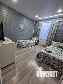 Дом 130м&sup2;, 2-этажный, посуточно, 