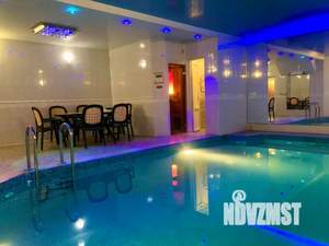 Дом 260м&sup2;, 2-этажный, посуточно, 