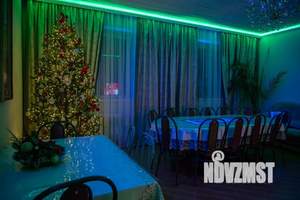 Дом 260м&sup2;, 2-этажный, посуточно, 