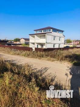 Дом 372м², 3-этажный, участок 14 сот.  