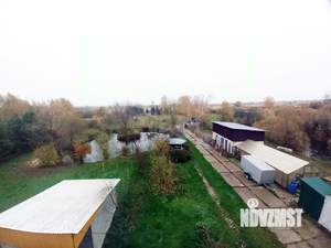 Дом 182м&sup2;, 3-этажный, участок 64 сот.  