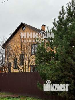 Дом 200м&sup2;, 2-этажный, участок 21 сот.  