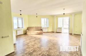 Дом 280м², 2-этажный, участок 10 сот.  