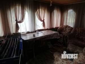 Дом 50м&sup2;, 2-этажный, участок 6 сот.  