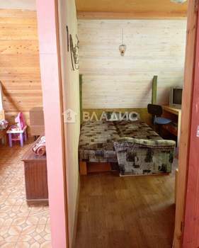 Дом 70м², 2-этажный, участок 6 сот.  