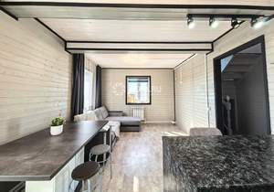 Дом 82м&sup2;, 2-этажный, участок 9 сот.  