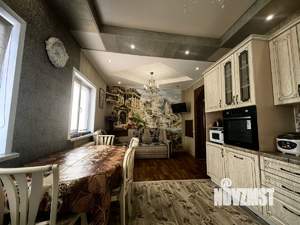 Дом 350м², 2-этажный, участок 12 сот.  