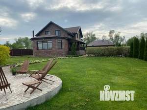 Дом 270м², 3-этажный, участок 30 сот.  