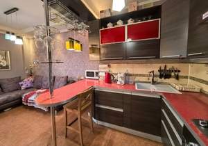 Дом 225м&sup2;, 3-этажный, участок 0 сот.  