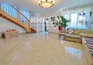 Дом 200м², 2-этажный, участок 21 сот.  