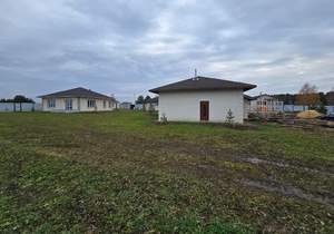 Дом 423м&sup2;, 2-этажный, участок 14 сот.  