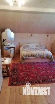 Дом 170м&sup2;, 3-этажный, участок 20 сот.  