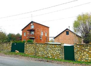 Дом 182м², 3-этажный, участок 25 сот.  