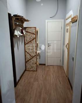 Дом 240м², 2-этажный, участок 8 сот.  