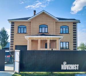 Дом 376м², 3-этажный, участок 20 сот.  