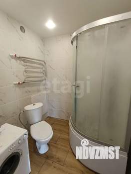 Дом 183м&sup2;, 2-этажный, участок 6 сот.  