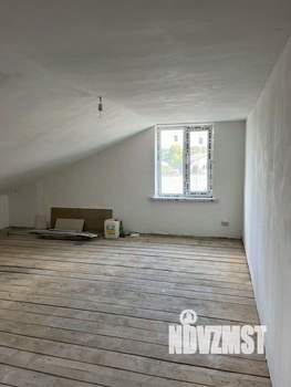 Дом 72м&sup2;, 2-этажный, участок 2 сот.  