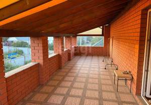 Дом 232м², 2-этажный, участок 14 сот.  