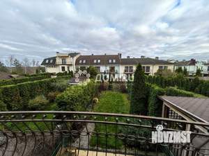 Таунхаус 225м², 3-этажный, участок 2 сот.  