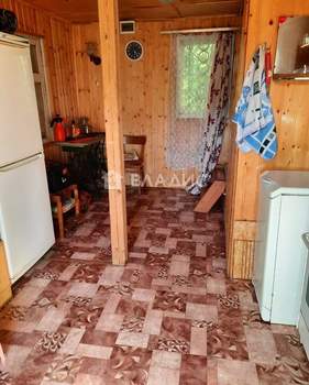 Дом 70м&sup2;, 2-этажный, участок 6 сот.  