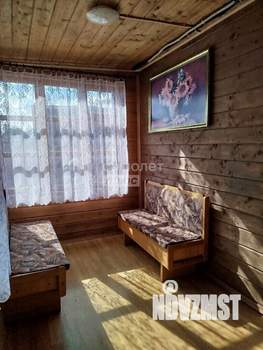 Дом 60м², 2-этажный, участок 6 сот.  