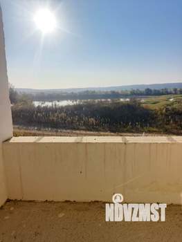 Дом 372м², 3-этажный, участок 14 сот.  