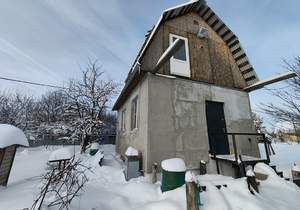 Дом 60м&sup2;, 2-этажный, участок 9 сот.  