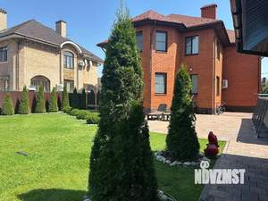 Коттедж 330м&sup2;, 3-этажный, участок 8 сот.  