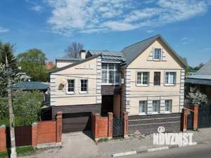 Дом 256м&sup2;, 2-этажный, участок 6 сот.  