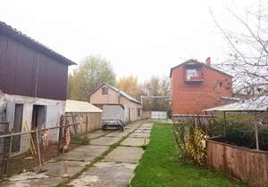 Дом 182м², 3-этажный, участок 25 сот.  