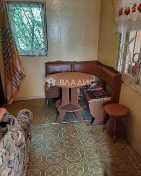 Дом 70м², 2-этажный, участок 6 сот.  