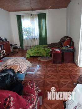 Дом 140м², 2-этажный, участок 10 сот.  
