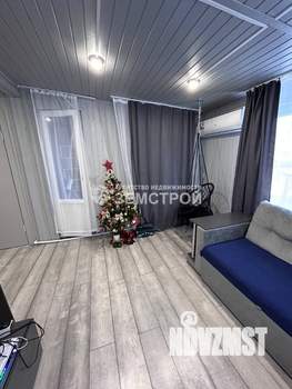 Дом 121м&sup2;, 2-этажный, участок 6 сот.  