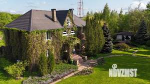 Дом 250м², 2-этажный, участок 45 сот.  