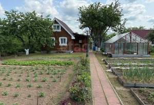 Дом 50м², 2-этажный, участок 9 сот.  