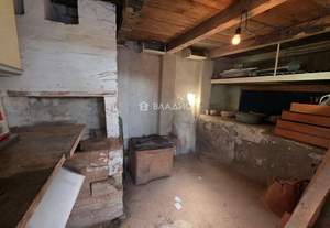 Дом 30м&sup2;, 3-этажный, участок 6 сот.  