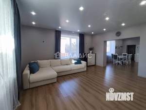 Дом 360м², 3-этажный, участок 8 сот.  