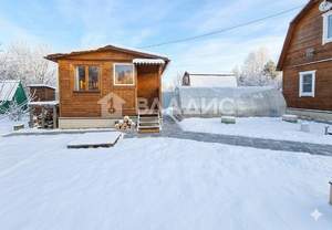 Дом 93м&sup2;, 2-этажный, участок 8 сот.  